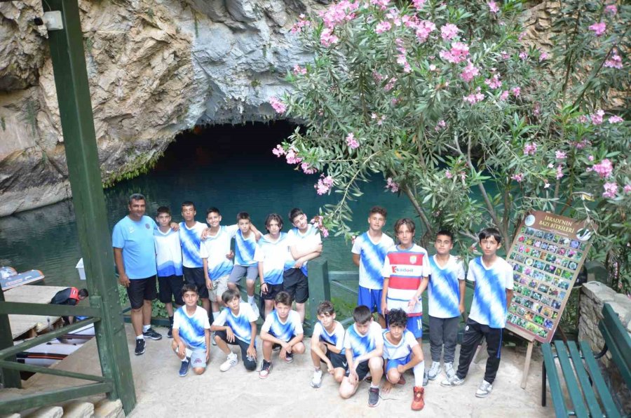 Antalya’daki ’spor Köyü’ Üçüncü Kez Kapılarını Genç Sporculara Açtı