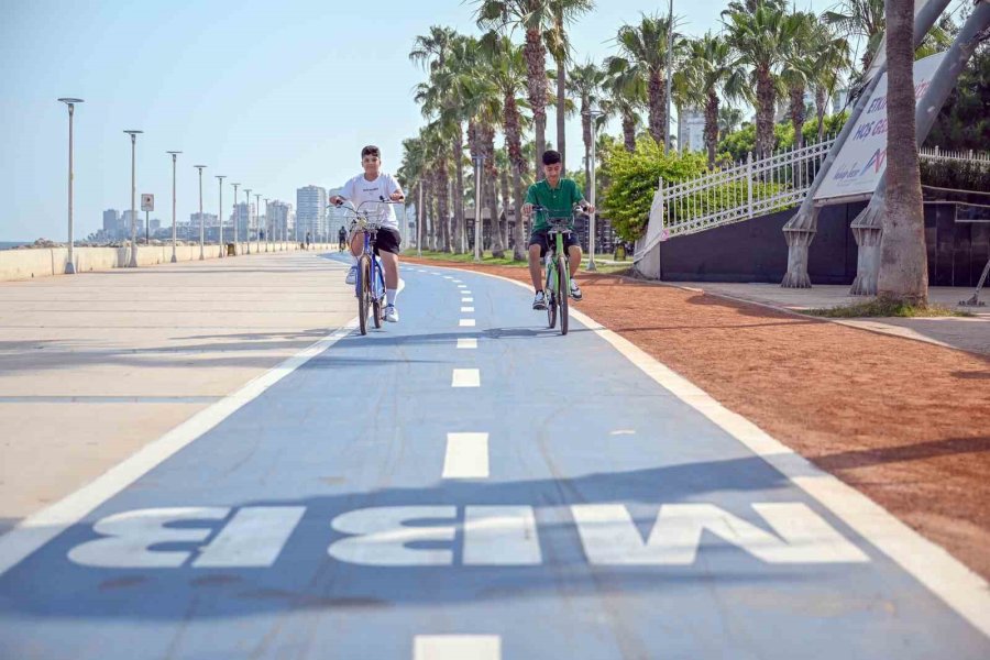 Mersin ’kültür Park’, Halka Çeşitli Sosyal Alanlar Sunuyor