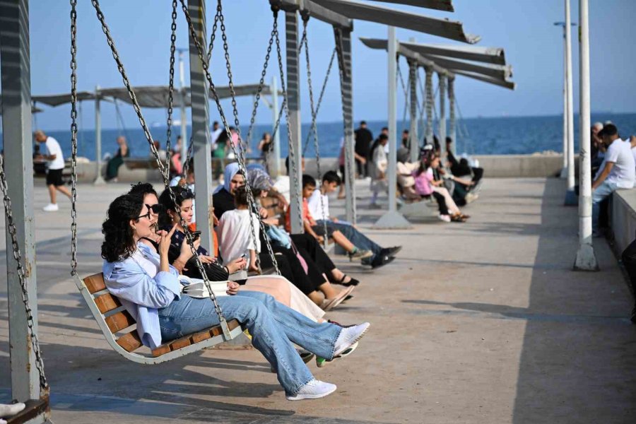 Mersin ’kültür Park’, Halka Çeşitli Sosyal Alanlar Sunuyor