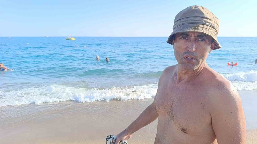 Antalya’da Tatil Yapan Turist Denizde Boğuldu