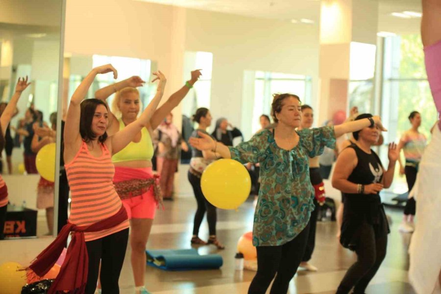 Kepez’den Hanımlara Özel Pilates Eğitimi