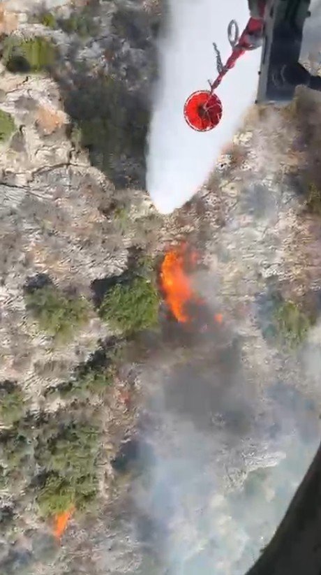 Finike’de Orman Yangını