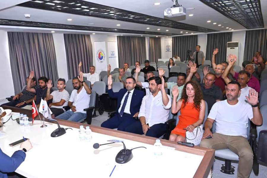 Başkan Güngör: "krizlere Karşı Daha Dirençli Bir Ekonomi İçin Çalışmalıyız"