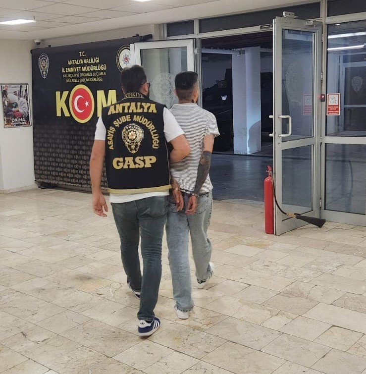 Antalya’da Son 1 Haftada Asayiş Olaylarında 267 Şüpheli Tutuklandı