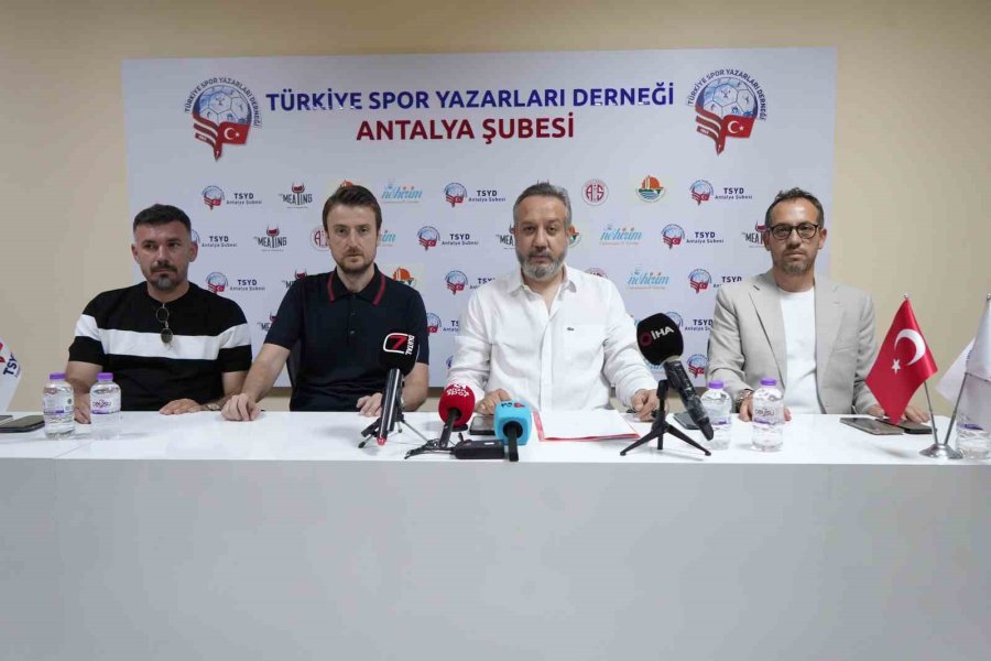Sinan Boztepe İstifa Edeceğini Açıkladı