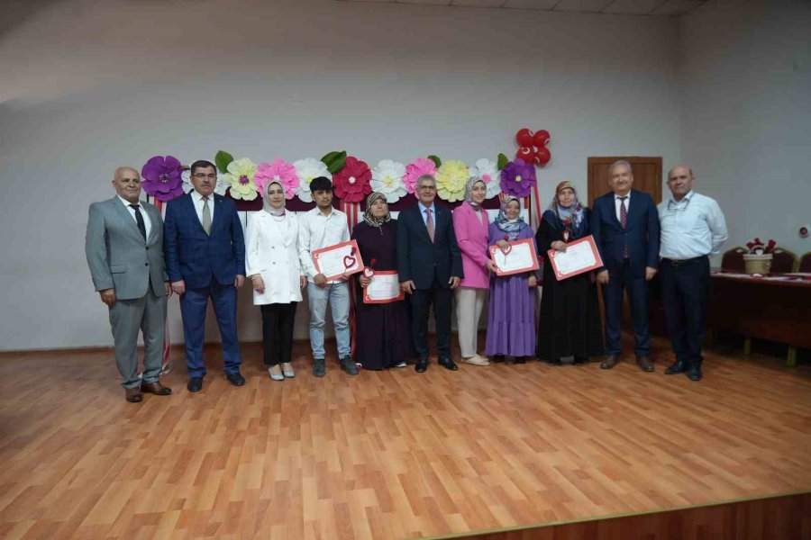 Pes Etmediler, Okumayı Öğrendiler