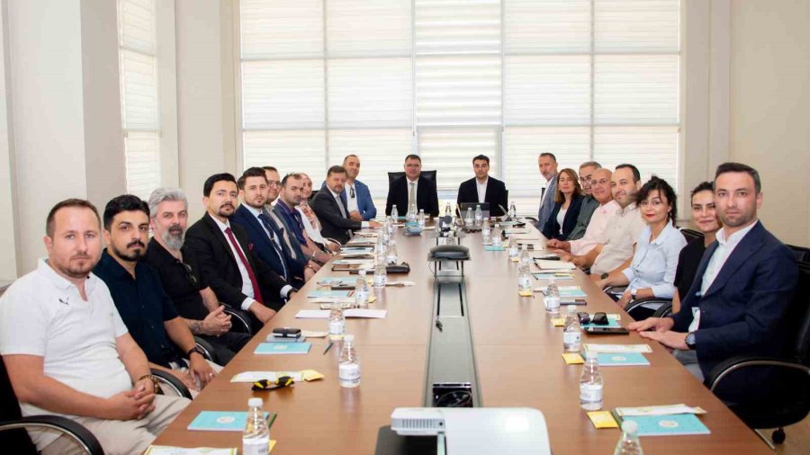 Selçuk Üniversitesinde İş Geliştirme Akademisi Kuruldu