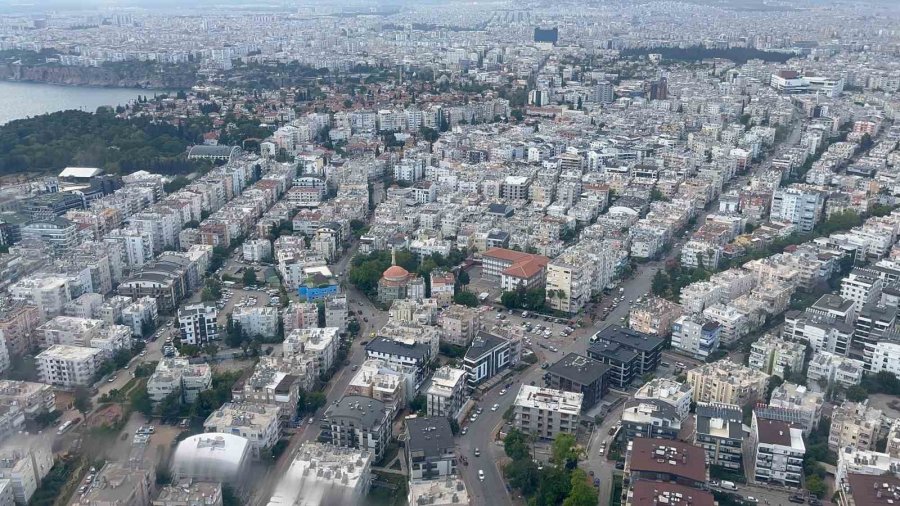 Antalya’da Araç Artış Oranı Nüfus Artış Oranını Solladı, Trafikte 1,6 Milyon Taşıt