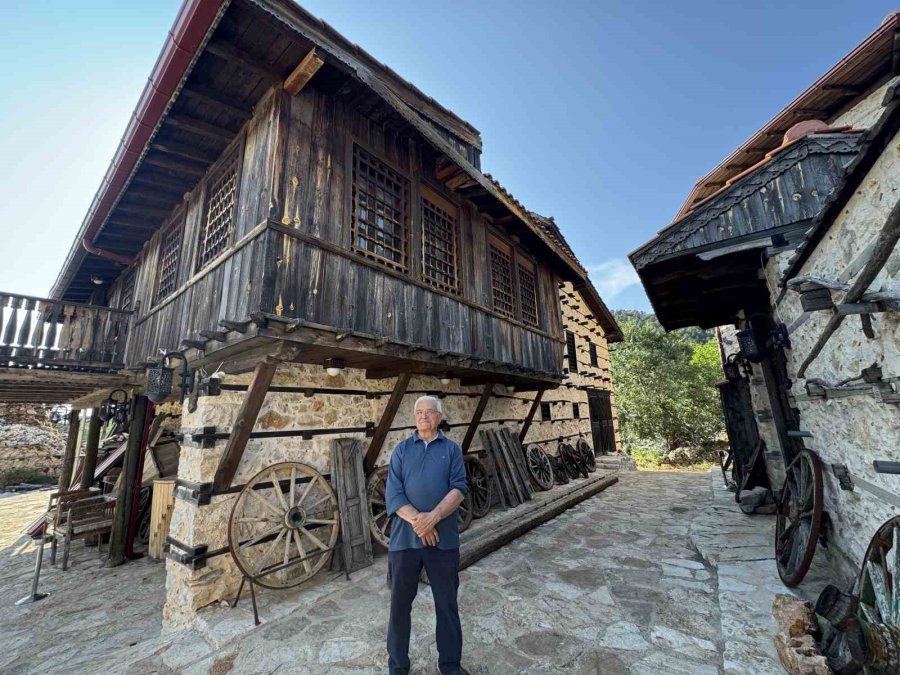 Antalya’nın 15 Haneli 50 Nüfuslu Beton Yapı Bulunmayan 800 Yıllık Tarihi Köyüne Turist Akını