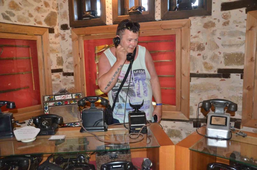 Antalya’nın 15 Haneli 50 Nüfuslu Beton Yapı Bulunmayan 800 Yıllık Tarihi Köyüne Turist Akını