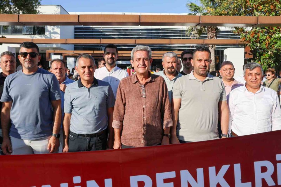 Minikler Türkiye Halk Oyunları Şampiyonası Manavgat’ta Başladı