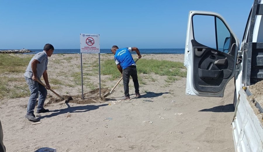 Akdeniz Belediyesi Park Ve Yeşil Alanlarda Çalışmalarını Hızlandırdı