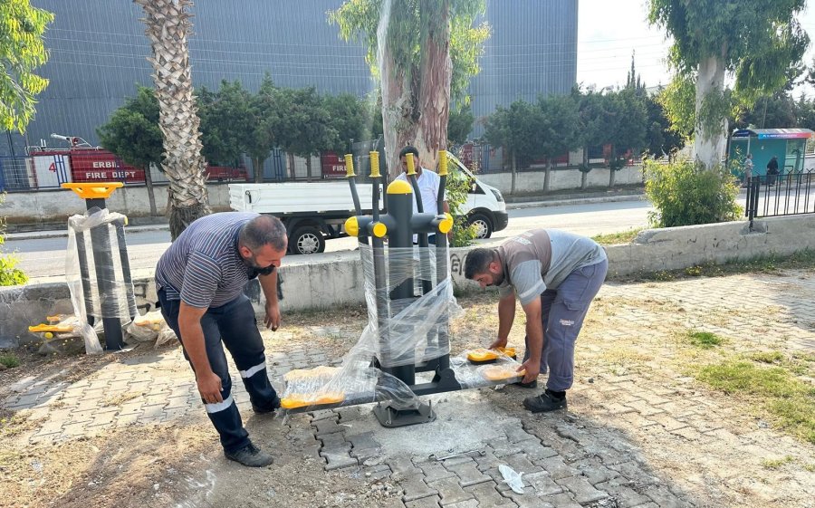 Akdeniz Belediyesi Park Ve Yeşil Alanlarda Çalışmalarını Hızlandırdı