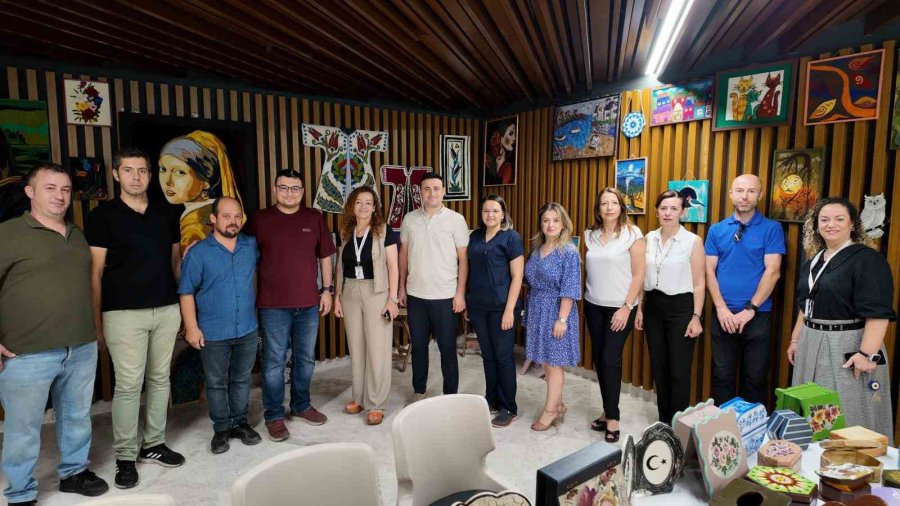 Antalya Şehir Hastanesi Amatem Biriminden Farkındalık Sergisi