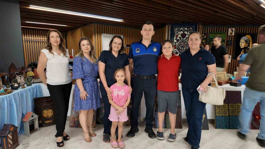 Antalya Şehir Hastanesi Amatem Biriminden Farkındalık Sergisi