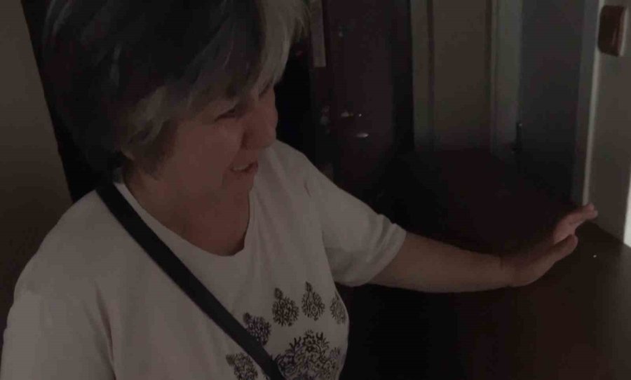 Madde Bağımlısı Genç Evi Yaktı, Anne İle Baba Yaşananlara İsyan Etti