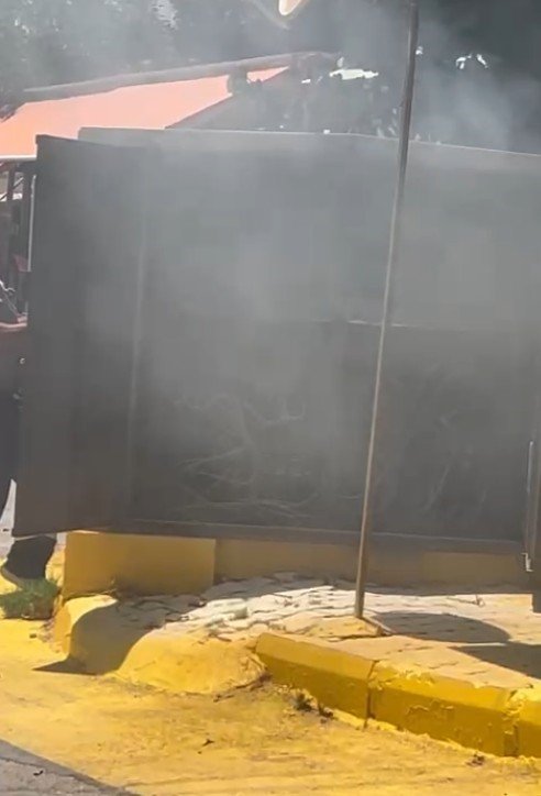Havalar Isındı, Trafo Ve Elektrik Direk Yangınları Başladı