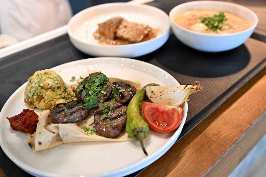 Kırkpınar’a Antalya Lezzetleriyle Uğurlandı