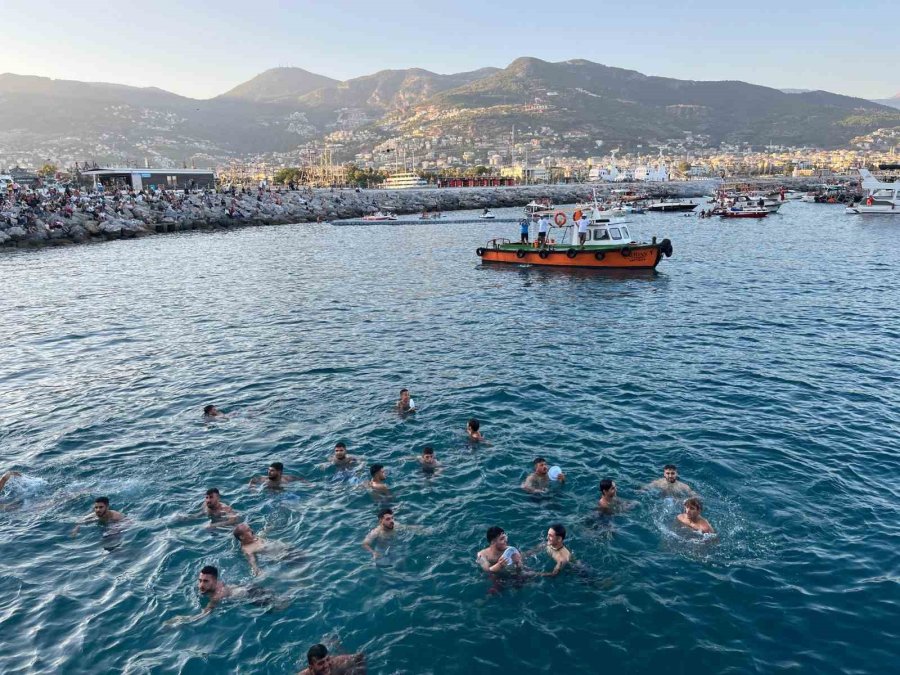 Alanya’da Kabotaj Bayramı Coşkuyla Kutlandı