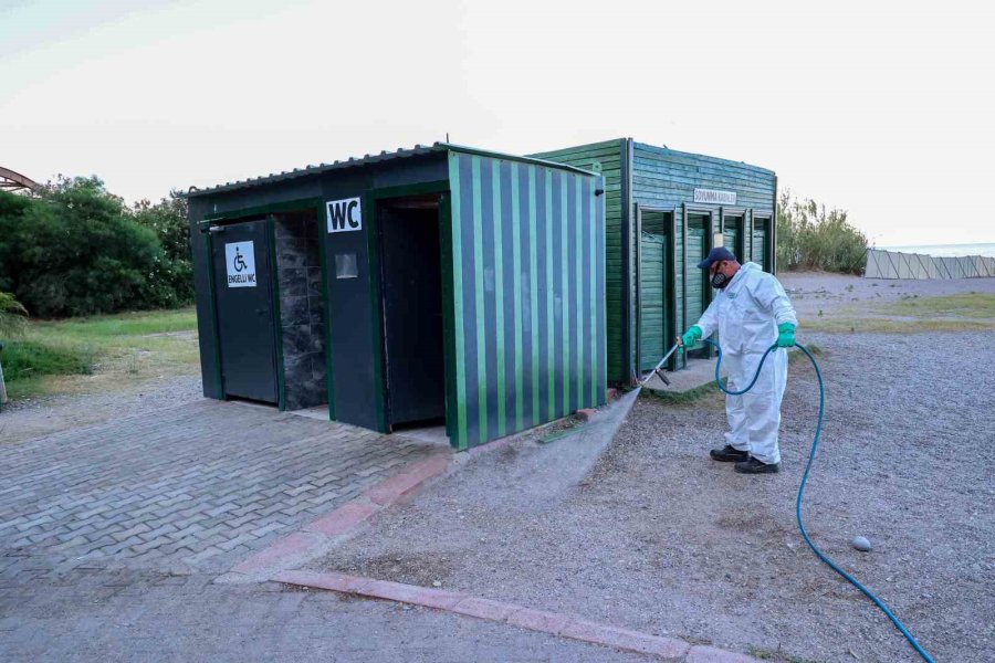 Antalya’da Haşerelere Karşı Mücadele Çalışmaları Mesire Alanlarında Da Sürüyor