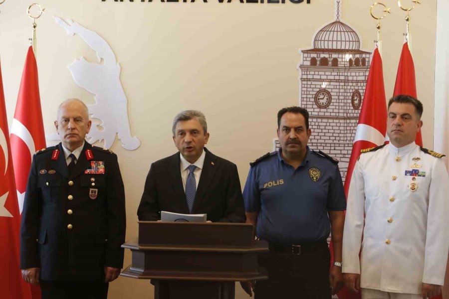 Antalya Valisi Şahin: "antalya’da Son Bir Haftada 37 Yangın Çıktı, 52 Hektar Alan Yandı"