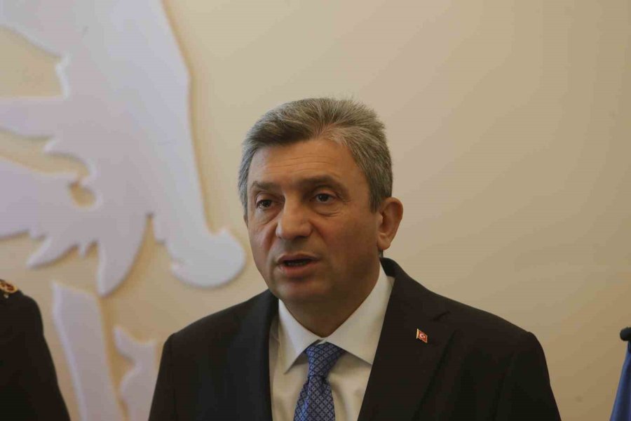 Antalya Valisi Şahin: "antalya’da Son Bir Haftada 37 Yangın Çıktı, 52 Hektar Alan Yandı"