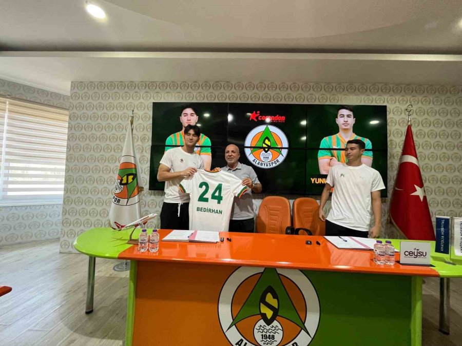 Alanyaspor, İki Yerli Oyuncu İle Sözleşme İmzaladı