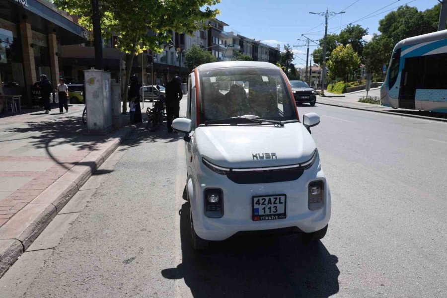 Fazla Yolcu Taşıyan Sürücüden Polise ‘3 Çocuk 1 Kişi Yapar’ Savunması