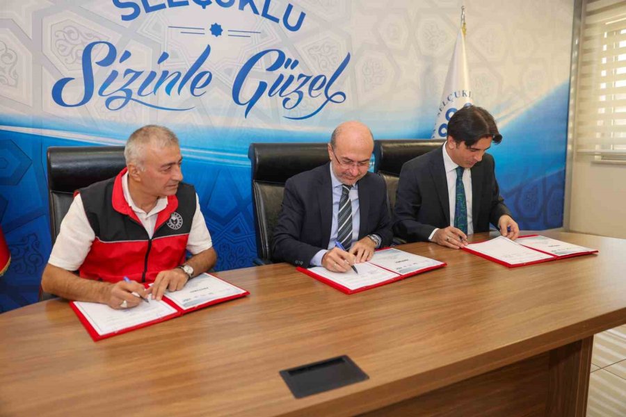 Selçuklu’da Yüzde 70 Hibe Destekli Sera Projesi Hayata Geçiyor