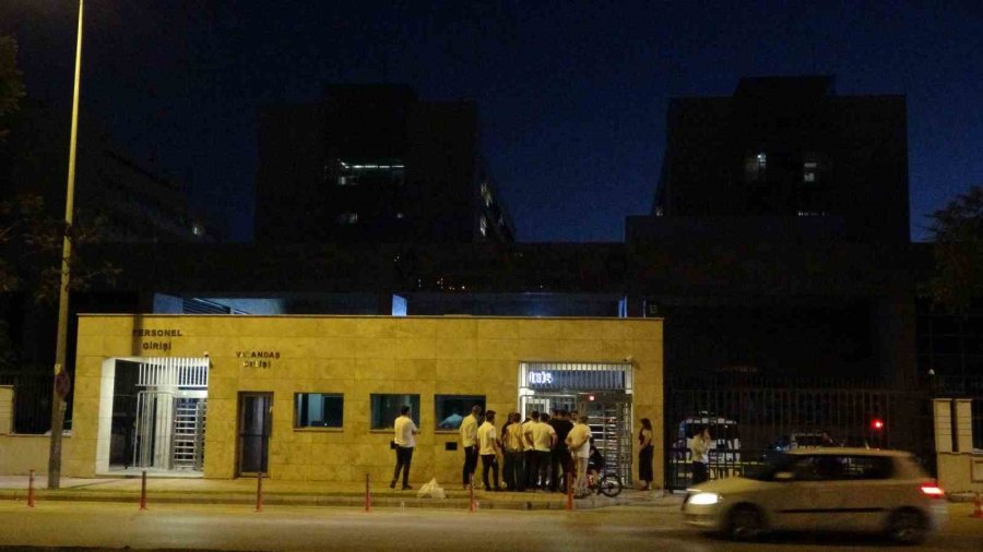 Chp Antalya İl Başkanı Nail Kamacı: "parti İçi İncelemeler Devam Etmektedir"