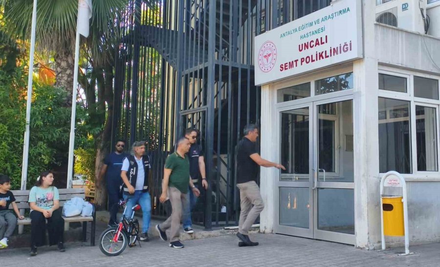 Manavgat Belediye Başkanı Kara, Emniyete Götürüldü