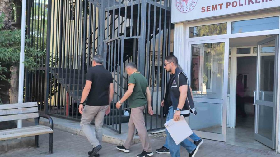 Manavgat Belediye Başkanı Kara, Emniyete Götürüldü