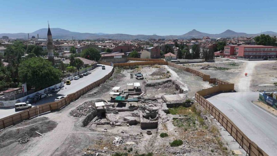 Başkan Altay: "konya’nın Bir Başkent Olarak Surlarını Açığa Çıkarmak Ve Turizm Potansiyelini Artırmak İçin Çalışıyoruz"