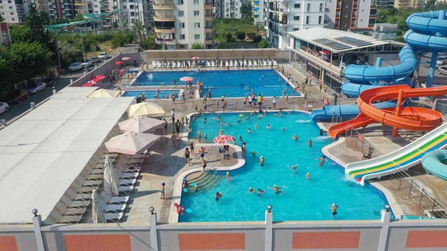 Erdemli Belediyesi Yaz Spor Okullarında Eğitimler Başladı