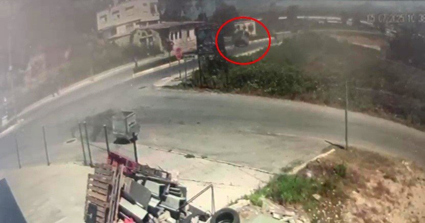 Takla Atıp Sürüklenen Araçtan Burnu Bile Kanamadan Çıktı