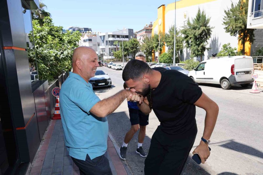 Melih Demiral, Alanyaspor Başkanı Çavuşoğlu İle Hasret Giderdi