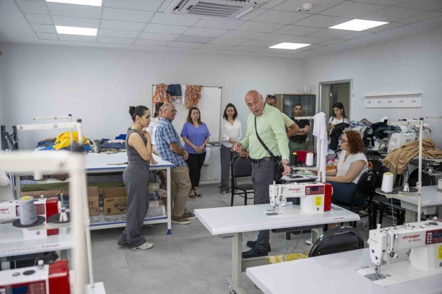 Ab Heyeti, Halkkent Sosyal Girişimcilik Merkezinde İncelemelerde Bulundu