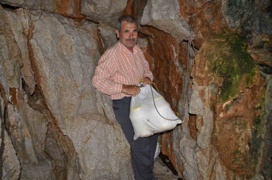 Antalya’nın Toros Dağlarındaki Doğal Buzdolabı