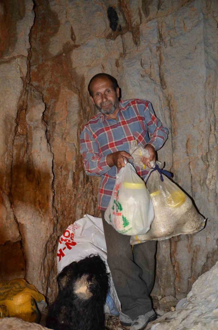 Antalya’nın Toros Dağlarındaki Doğal Buzdolabı