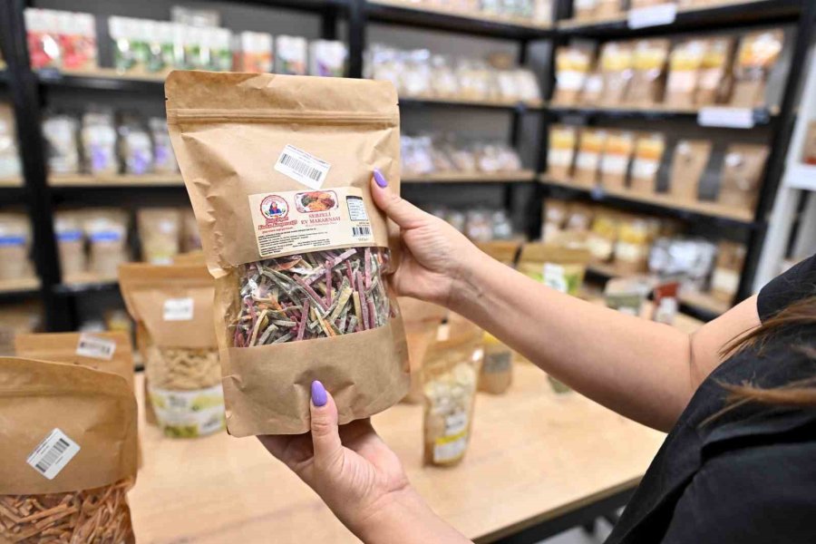 Kadın Emeği Kazanca Dönüştü, 6 Ayda 1.5 Milyon Tl’lik Satış