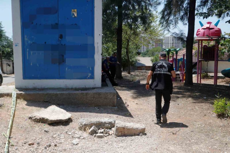 Tartıştığı Kişiyi Bacağından Vurdu, Başında Bekledi