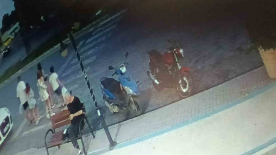 Antalya’da Turistlerin Ayağını Yerden Kesen Kaza