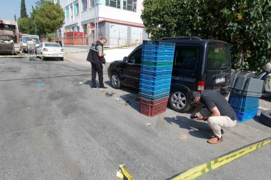 Fırın Çalışanını "ona Selam Söyle" Diyerek Bacağından Vurdu