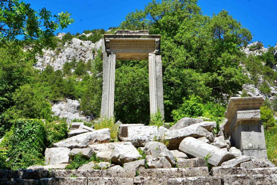 Termessos’ta Tarih Gün Yüzüne Çıkıyor: Antik Kentte İlk Kazı Başladı