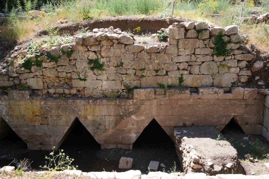 Termessos’ta Tarih Gün Yüzüne Çıkıyor: Antik Kentte İlk Kazı Başladı