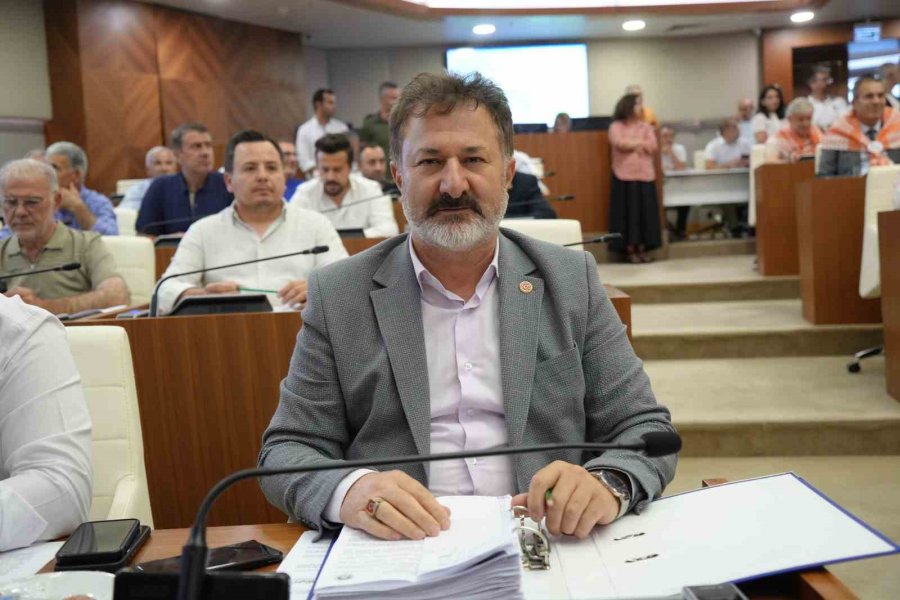 Antalya Büyükşehir Belediye Meclisi, Böcek’in Tutuklanmasının Ardından İlk Kez Toplandı