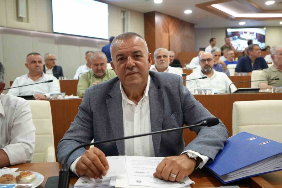 Antalya Büyükşehir Belediye Meclisi, Böcek’in Tutuklanmasının Ardından İlk Kez Toplandı