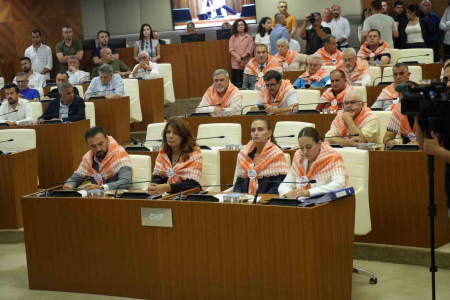 Antalya Büyükşehir Belediye Meclisi, Böcek’in Tutuklanmasının Ardından İlk Kez Toplandı