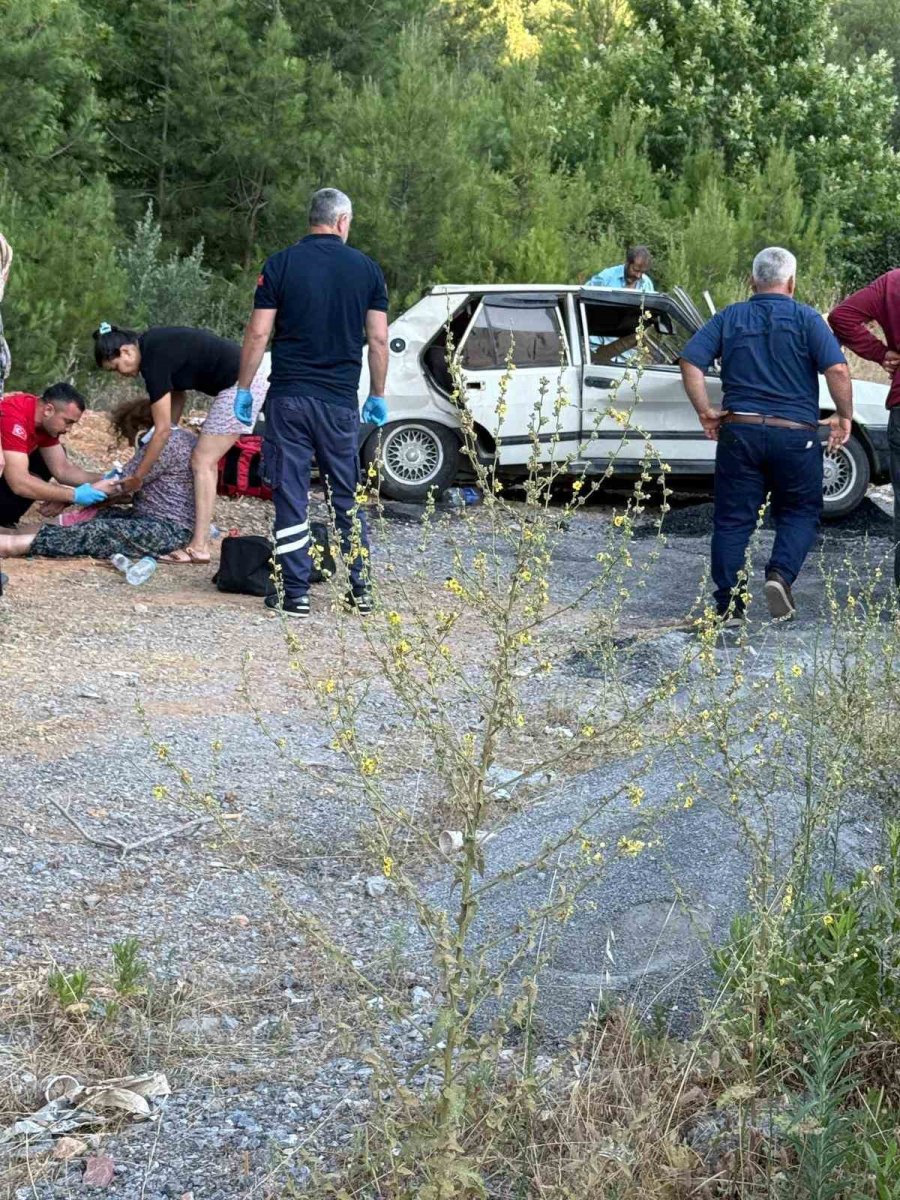 Savrulan Tofaş Araç Takla Attı: 2’si Çocuk 5 Yaralı