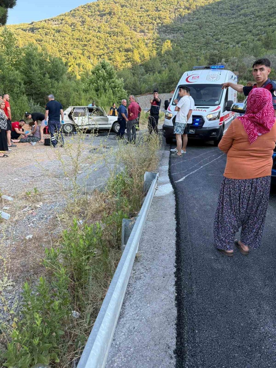 Savrulan Tofaş Araç Takla Attı: 2’si Çocuk 5 Yaralı